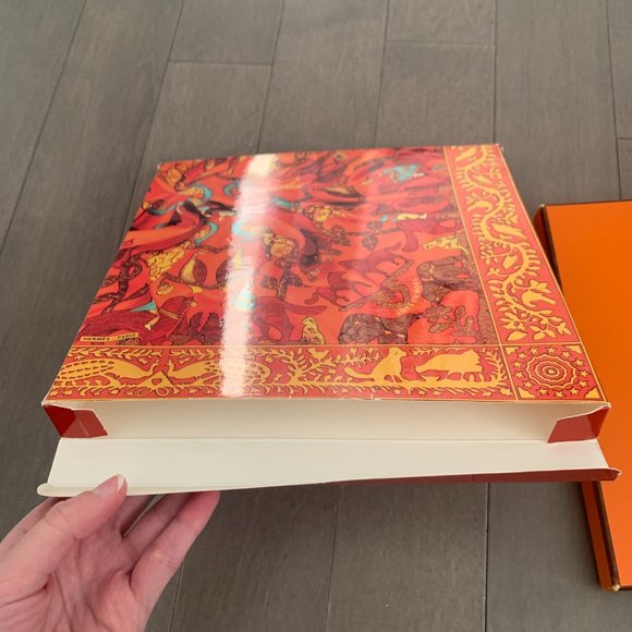 HERMES *Rare* Vintage Printed Gift Box - Picture 7 of 8
